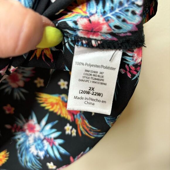 Terra & Sky Blouse Plus Size 2X Black Tropical Floral Parrot Ruffle Semi-Sheer - Picture 6 of 7